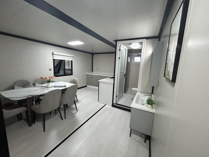 40ft Expandable Container Home Temporary Shelter With Bathroom 6