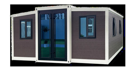 Corrugated Metal Roofing 40ft Expandable Container Home with Electrical System and 32A Leakage Protector
