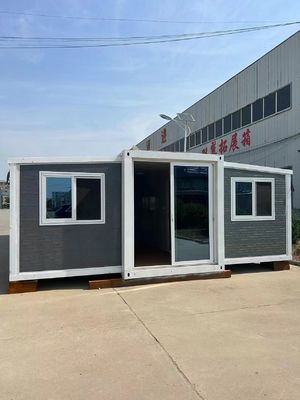 40ft Constructed Housing Units Standard Sockets and Galvanized Steel Framework for Disaster Relief