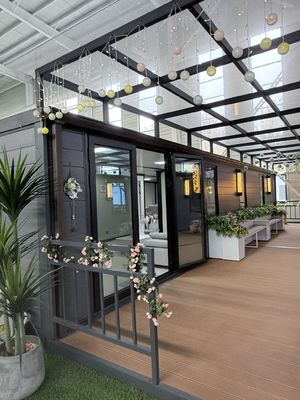 40ft Expandable Container Home with 72m2 Floor Area Corrugated Metal Roofing and Ready-to-use Plumbing