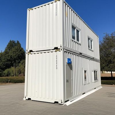 Affordable and Versatile 40ft Fabricated Residences with Light Accessories