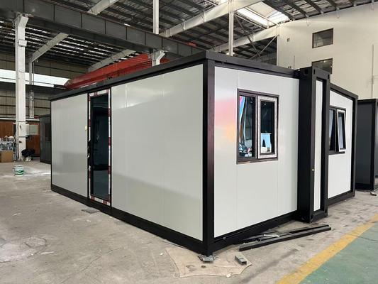 Expandable Prefab Homes with 12KW Power Consumption 27.5 ㎡ Floor Area for 2-4 People Capacity