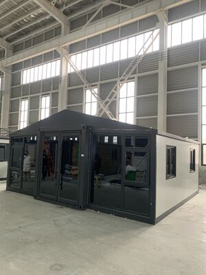 Foldable 20ft Container with Wet-Dry Separation Bathroom, Thermal and Sound Insulation, and Customizable Terrace